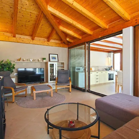 Fuer 4 Personen Ca 74 Qm In Vinkuran, Istrien Istrische Riviera Apartment