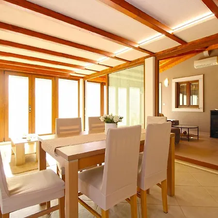 Fuer 4 Personen Ca 74 Qm In Vinkuran, Istrien Istrische Riviera Apartment