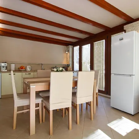 Apartment Fuer 4 Personen Ca 74 Qm In Vinkuran, Istrien Istrische Riviera